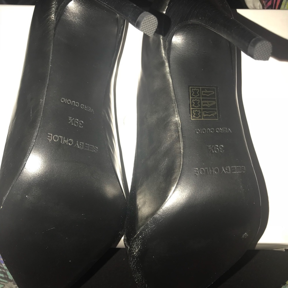 SEE BY CHOLE Metallic silver and satin pumps
